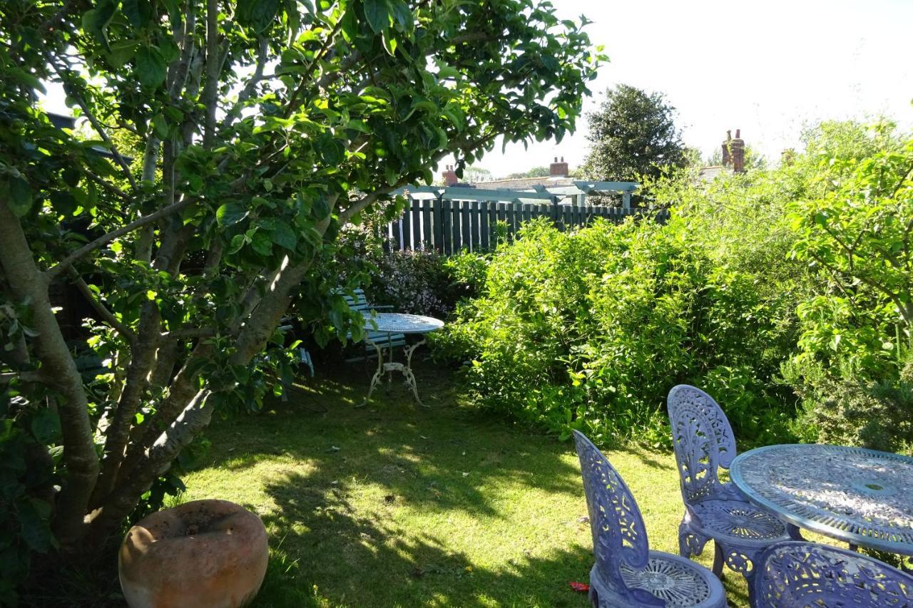 Wheelwrights Bed & Breakfast Abbotsbury Exterior foto